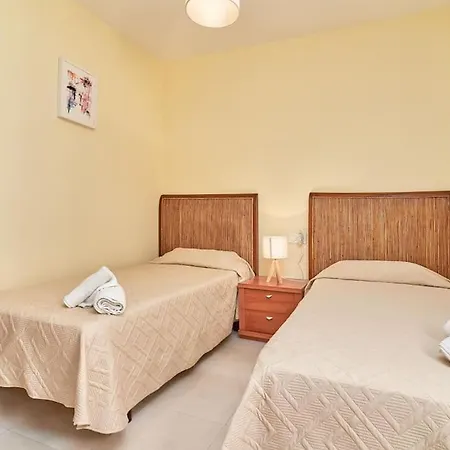 2 Bedroom Modern Apartment, * Nerja